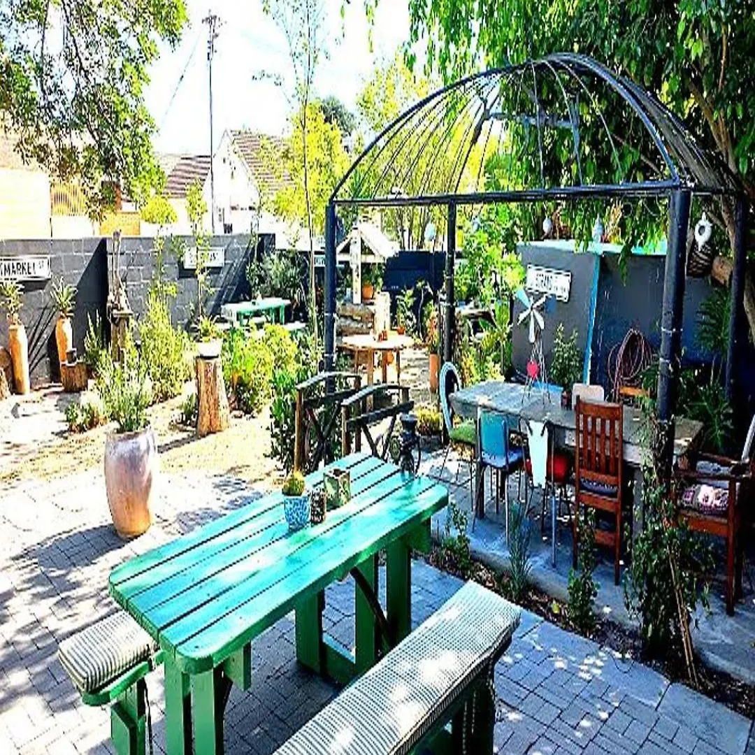 Bed & Breakfast Suzies Huis Restaurant Bed And Breakfast Cape Town South Africa